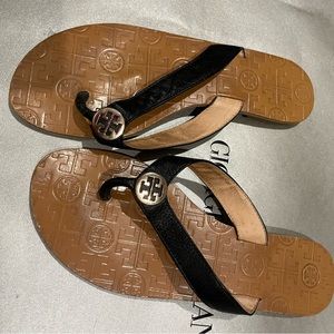 Tory Burch Classic Leather Flip Flop